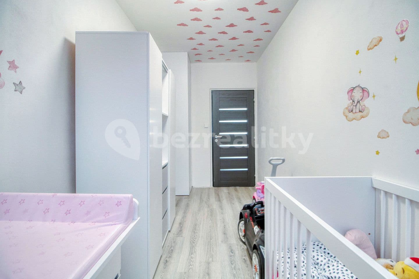4 bedroom flat for sale, 88 m², Na Komárově, Kaznějov, Plzeňský Region