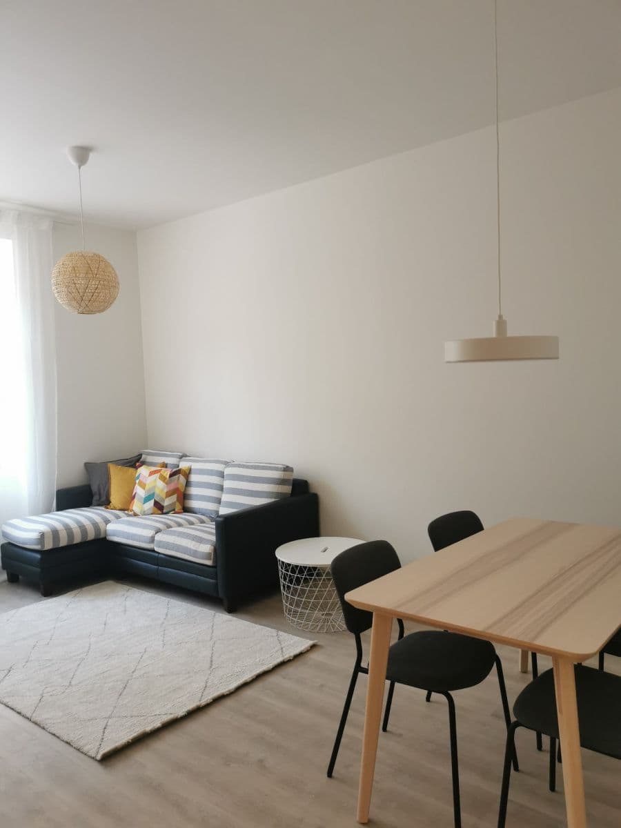 2 bedroom with open-plan kitchen flat for sale, 68 m², Konšelská, Prague, Prague 2 bedroom with open-plan kitchen flat for sale, 68 m², Konšelská, Prague, Prague