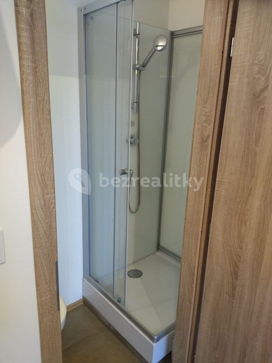 Small studio flat to rent, 25 m², Sukova, Velké Přílepy, Středočeský Region Small studio flat to rent, 25 m², Sukova, Velké Přílepy, Středočeský Region