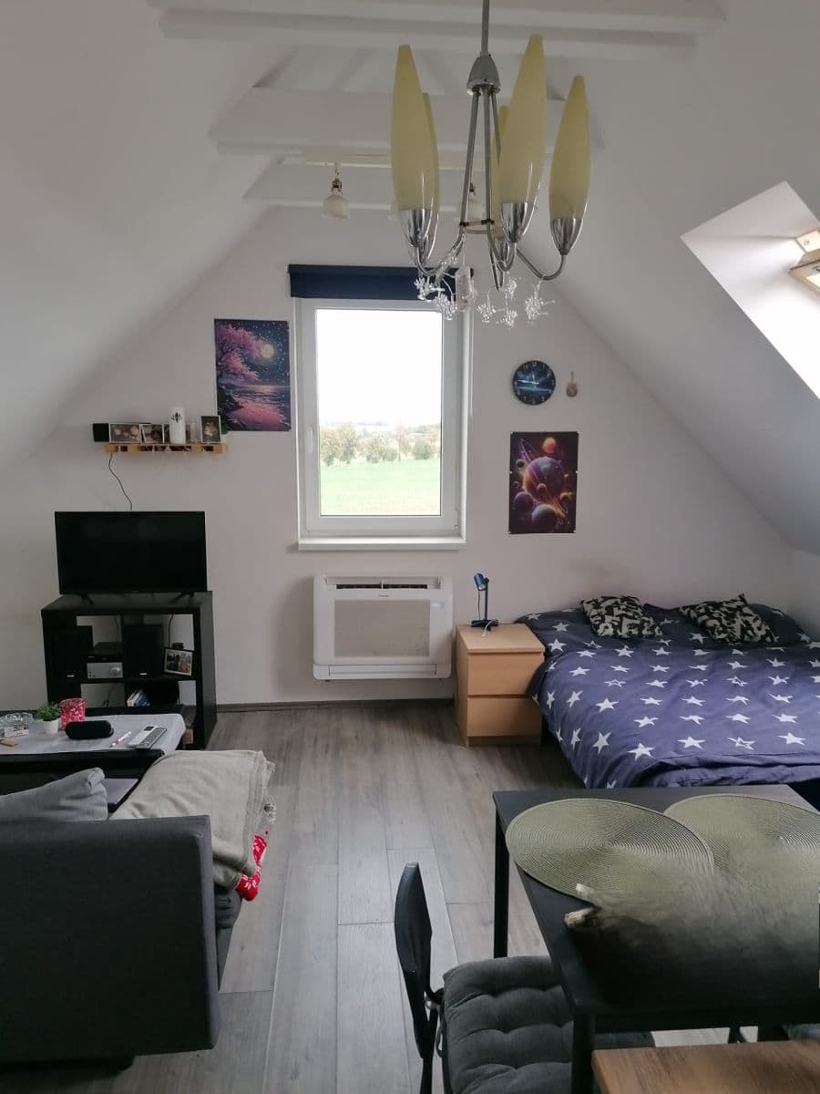 Small studio flat to rent, 25 m², Sukova, Velké Přílepy, Středočeský Region Small studio flat to rent, 25 m², Sukova, Velké Přílepy, Středočeský Region