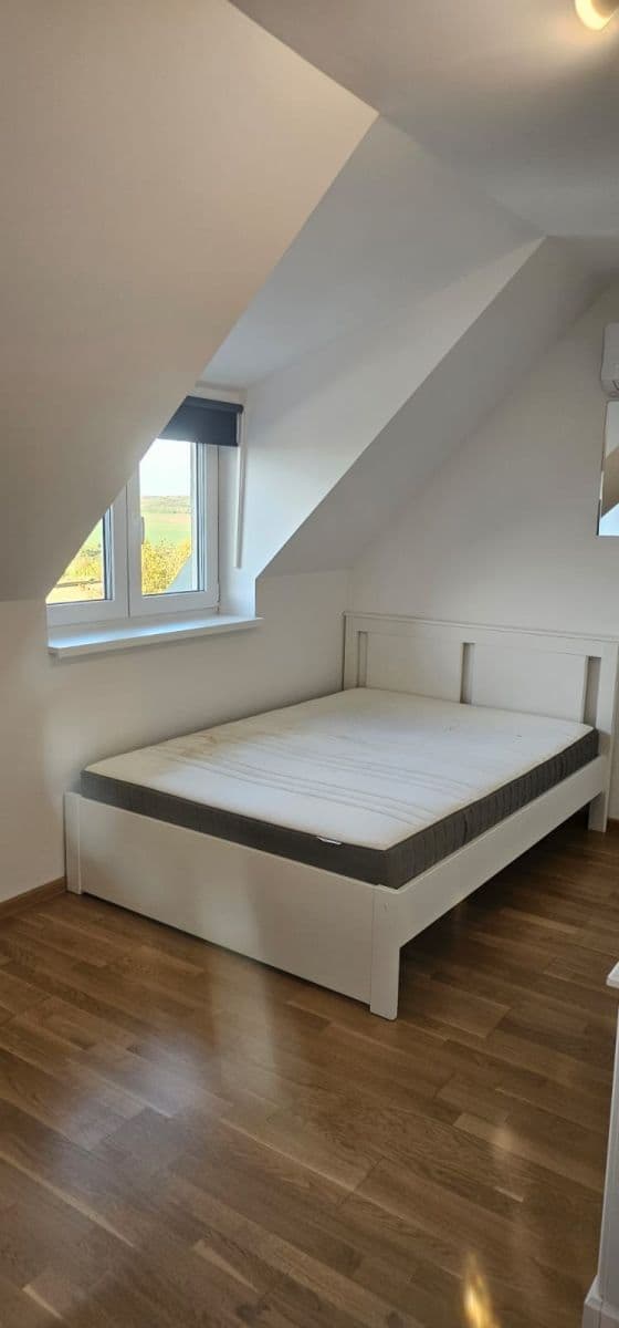 Small studio flat to rent, 25 m², Sukova, Velké Přílepy, Středočeský Region Small studio flat to rent, 25 m², Sukova, Velké Přílepy, Středočeský Region