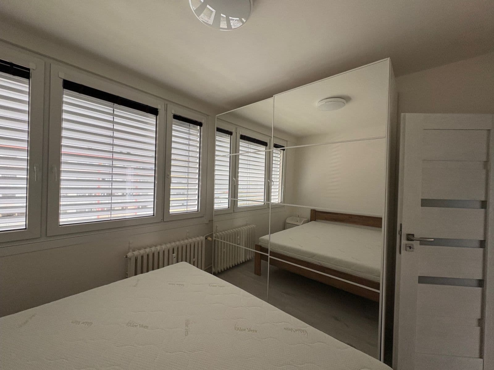 2 bedroom with open-plan kitchen flat to rent, 63 m², Kaplická, Prague, Prague 2 bedroom with open-plan kitchen flat to rent, 63 m², Kaplická, Prague, Prague