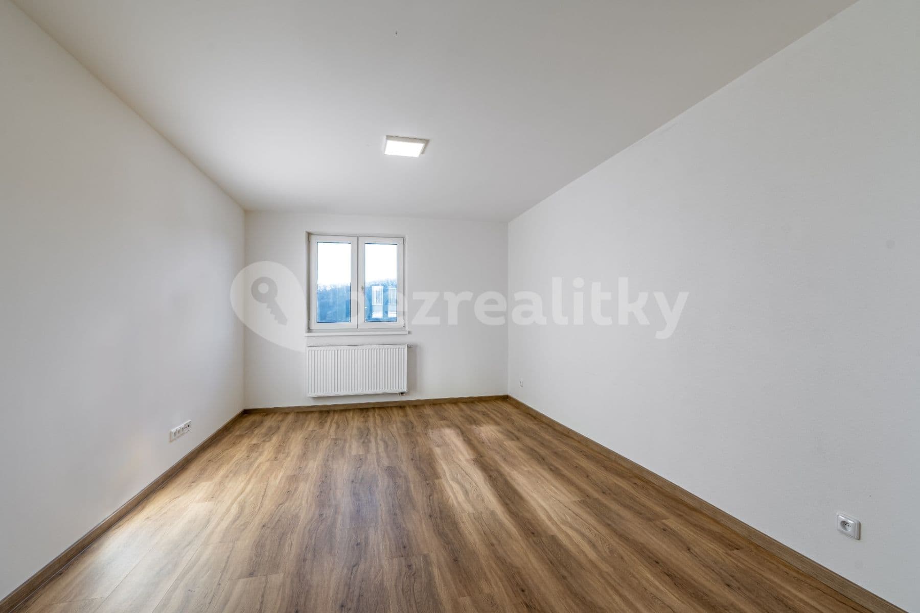 1 bedroom with open-plan kitchen flat to rent, 42 m², Na Pláni, Prague, Prague 1 bedroom with open-plan kitchen flat to rent, 42 m², Na Pláni, Prague, Prague