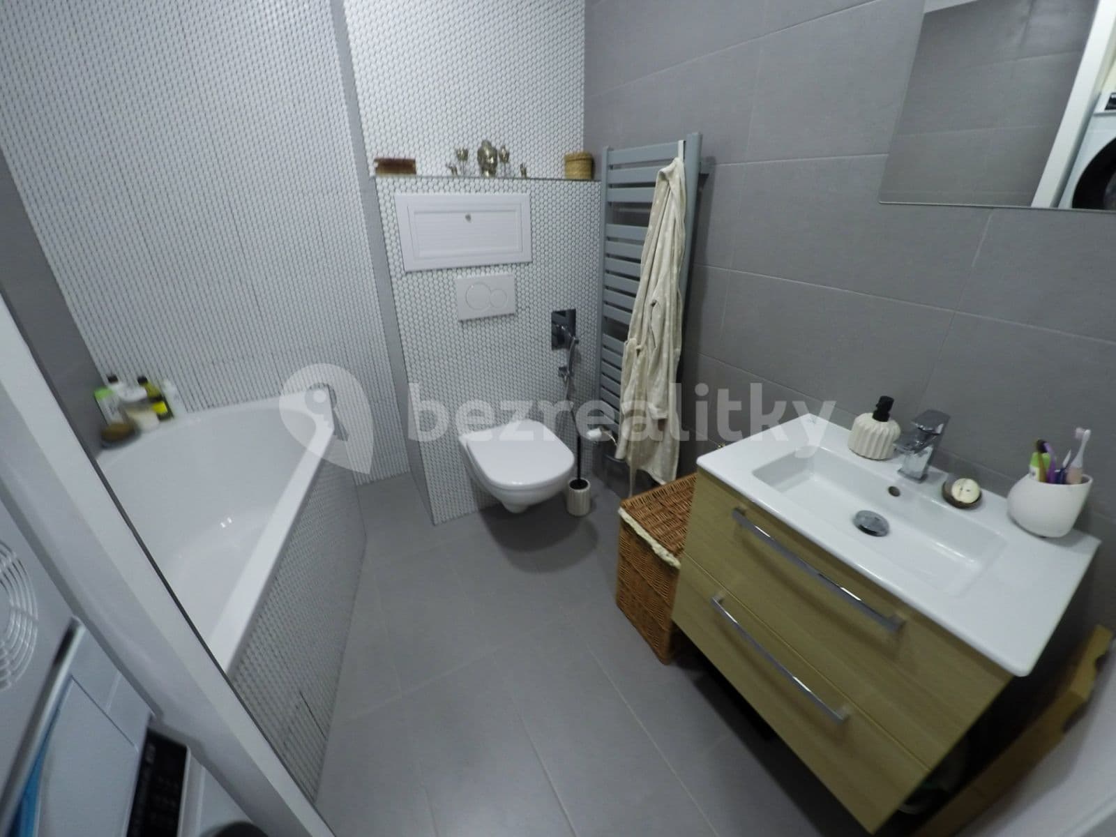 1 bedroom with open-plan kitchen flat to rent, 64 m², Hradecká, Holice, Pardubický Region 1 bedroom with open-plan kitchen flat to rent, 64 m², Hradecká, Holice, Pardubický Region