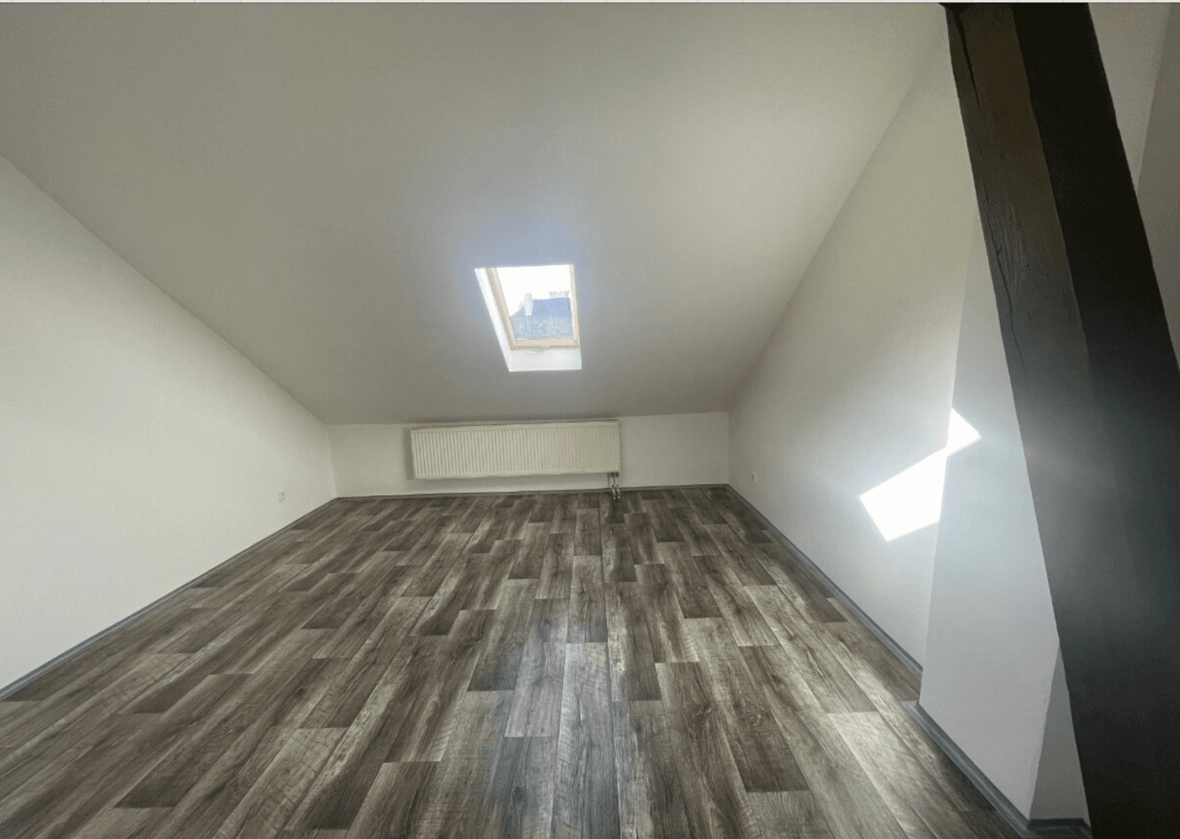 2 bedroom with open-plan kitchen flat to rent, 70 m², Školní, Chomutov, Ústecký Region 2 bedroom with open-plan kitchen flat to rent, 70 m², Školní, Chomutov, Ústecký Region