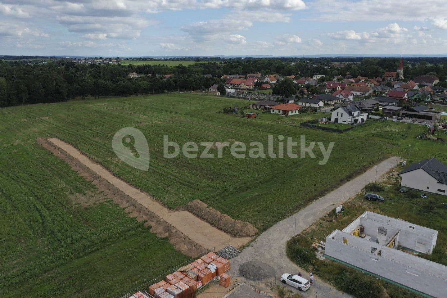 plot for sale, 972 m², Kunětice, Pardubický Region