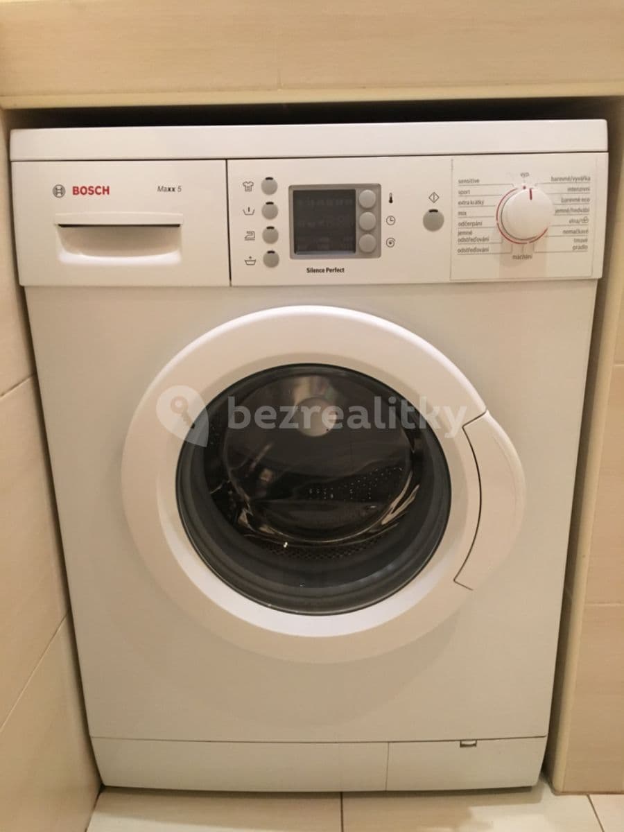 2 bedroom with open-plan kitchen flat to rent, 69 m², Mračnická, Prague, Prague 2 bedroom with open-plan kitchen flat to rent, 69 m², Mračnická, Prague, Prague