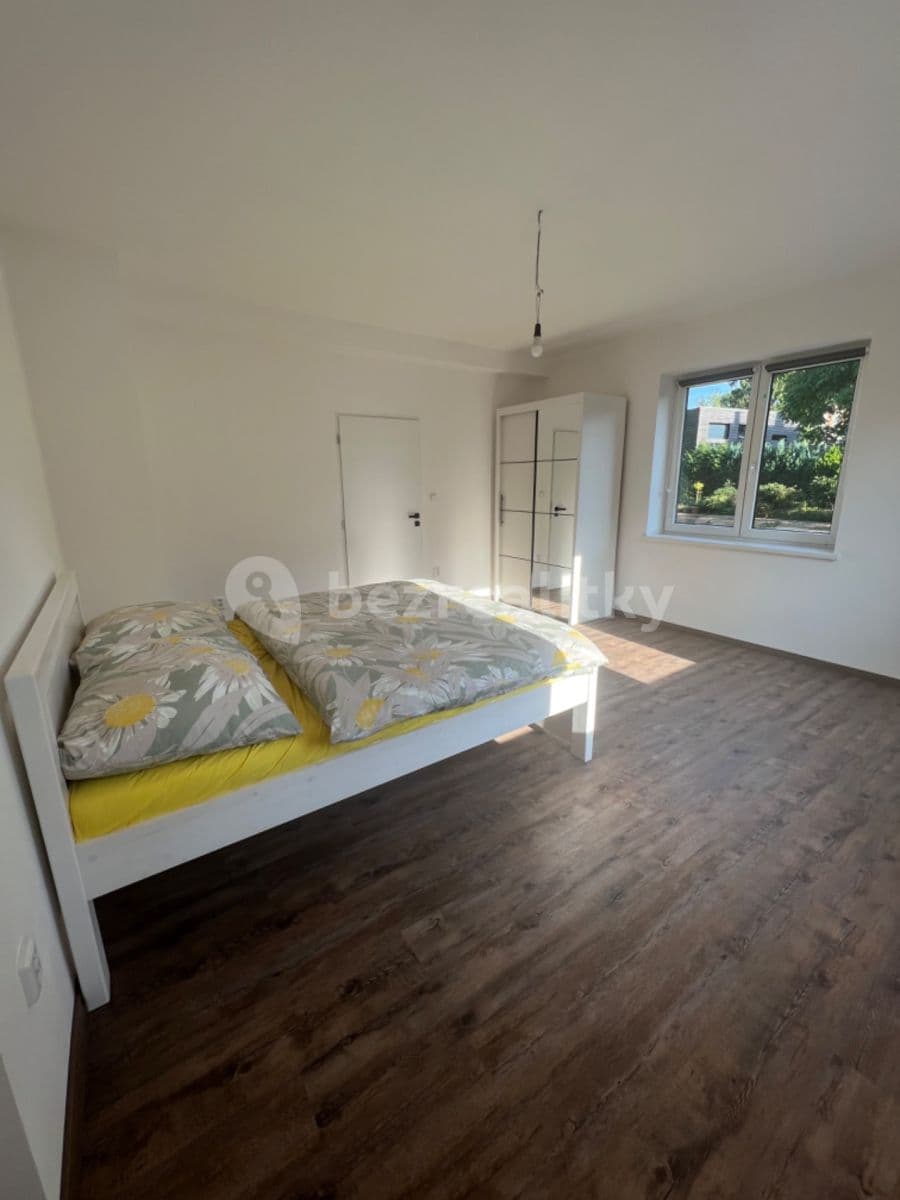 1 bedroom with open-plan kitchen flat to rent, 43 m², Vrkoslavická, Jablonec nad Nisou, Liberecký Region 1 bedroom with open-plan kitchen flat to rent, 43 m², Vrkoslavická, Jablonec nad Nisou, Liberecký Region