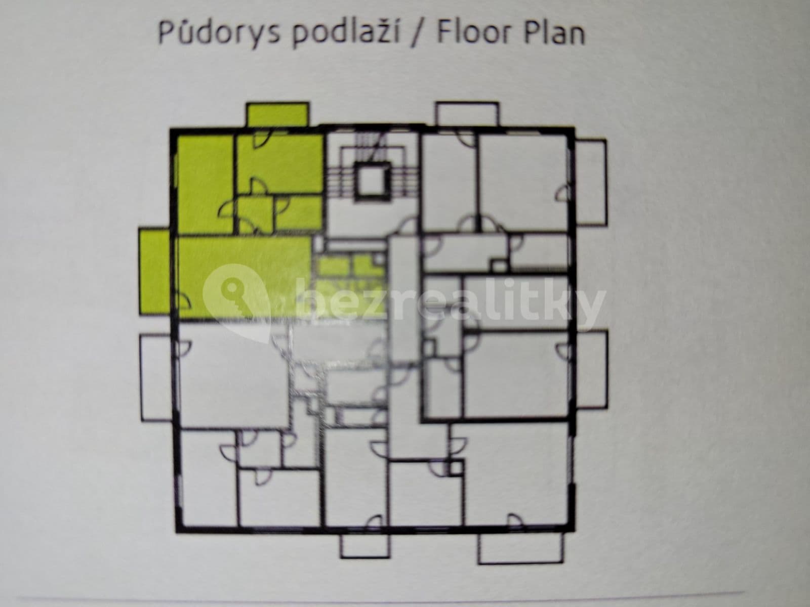 2 bedroom with open-plan kitchen flat to rent, 81 m², T. G. Masaryka, Horoměřice, Středočeský Region 2 bedroom with open-plan kitchen flat to rent, 81 m², T. G. Masaryka, Horoměřice, Středočeský Region
