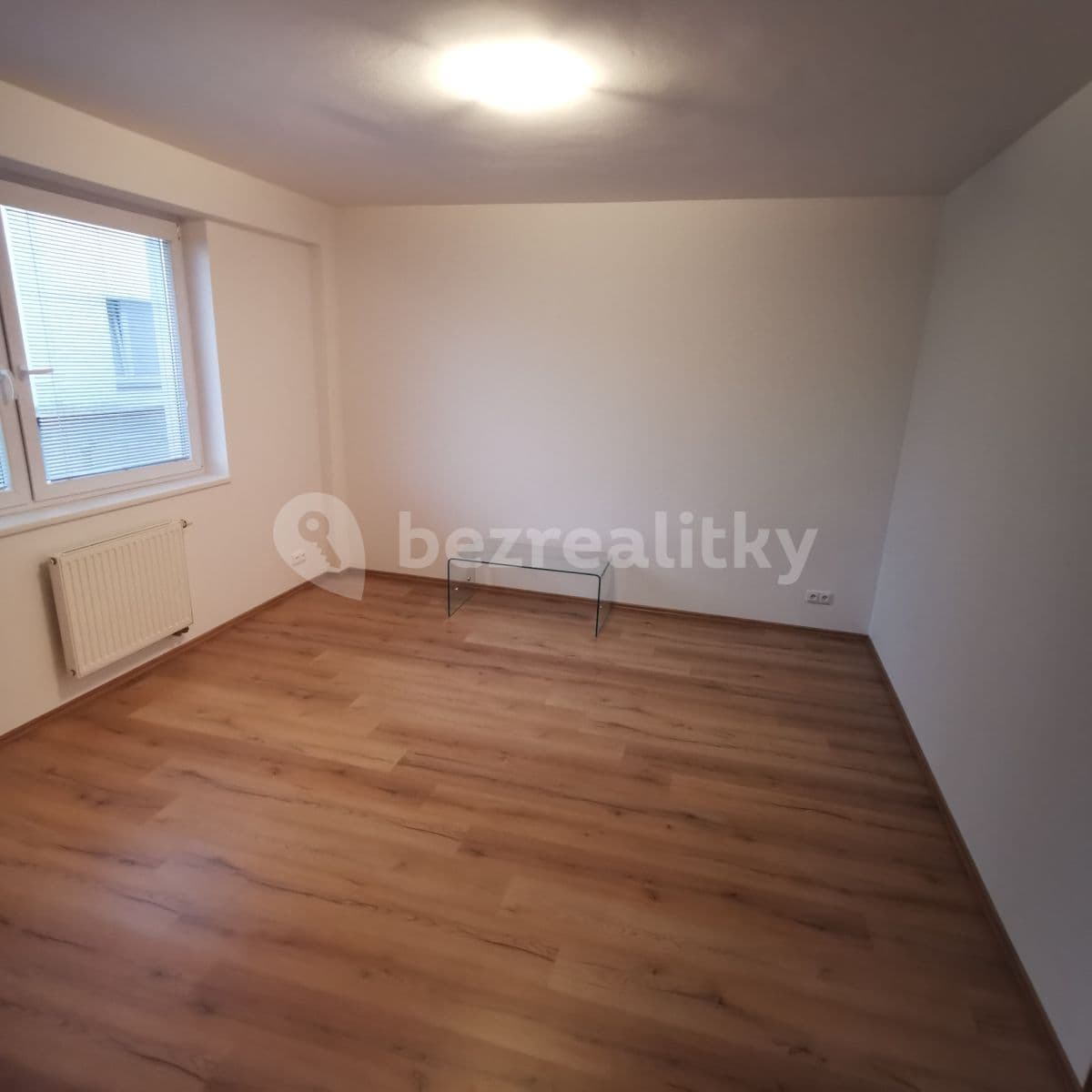 2 bedroom with open-plan kitchen flat to rent, 83 m², Bartošova, Zlín, Zlínský Region 2 bedroom with open-plan kitchen flat to rent, 83 m², Bartošova, Zlín, Zlínský Region
