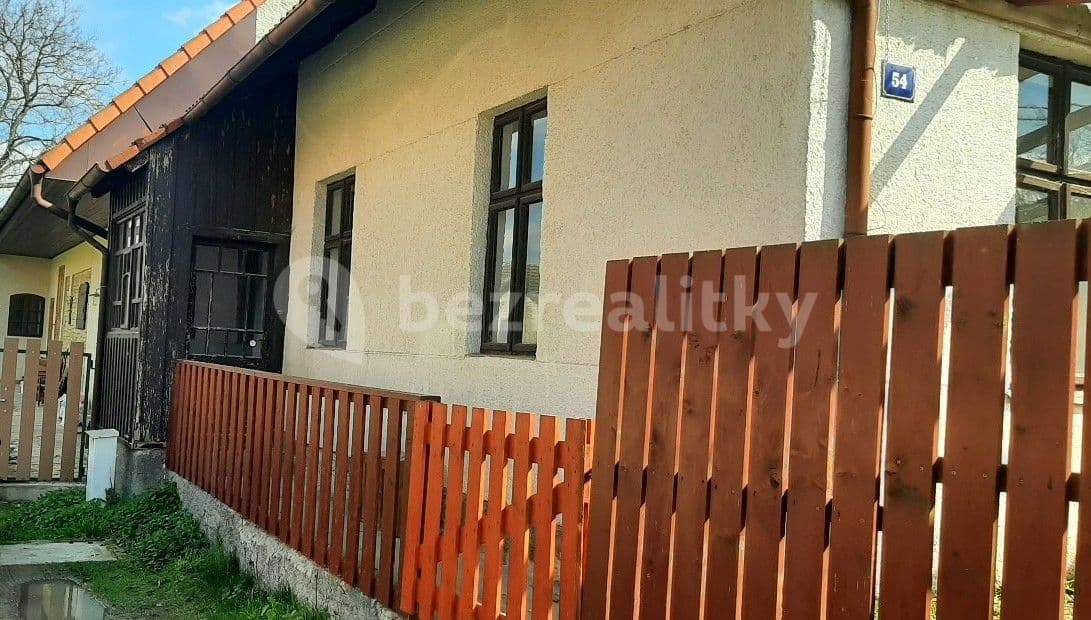 house for sale, 90 m², Chrast, Pardubický Region