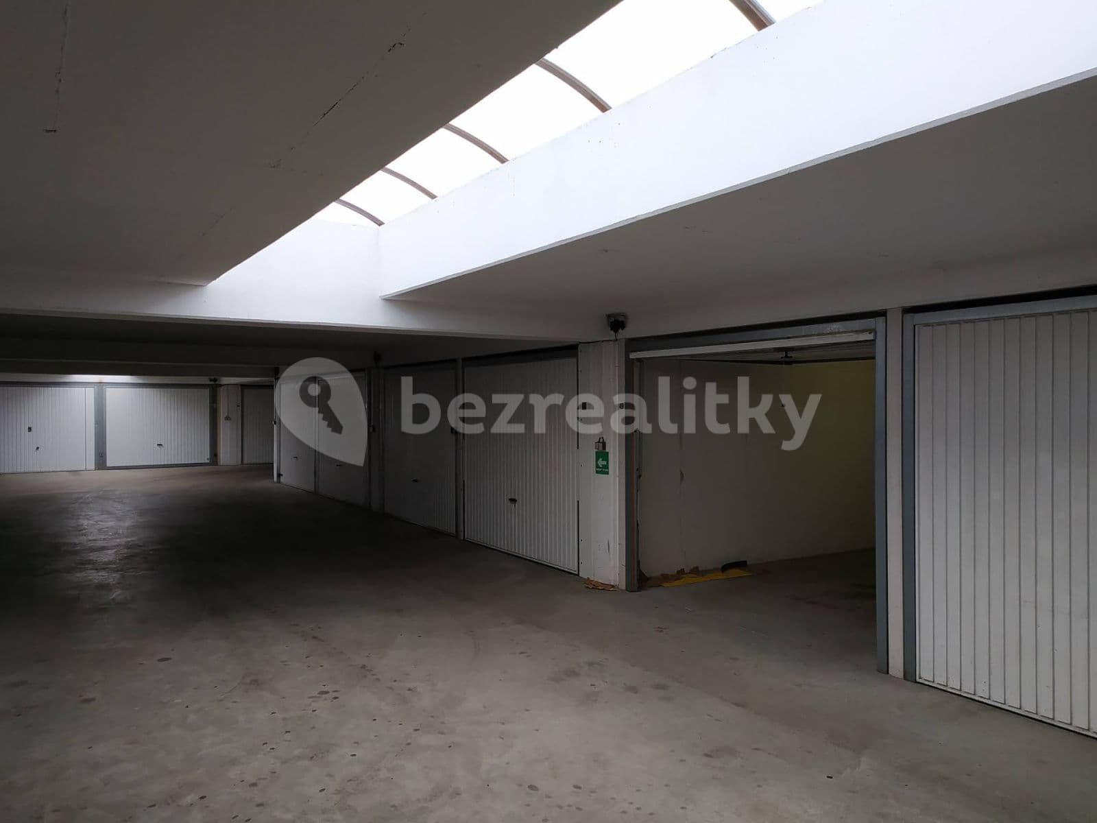garage for sale, 18 m², Jana Růžičky, Prague, Prague
