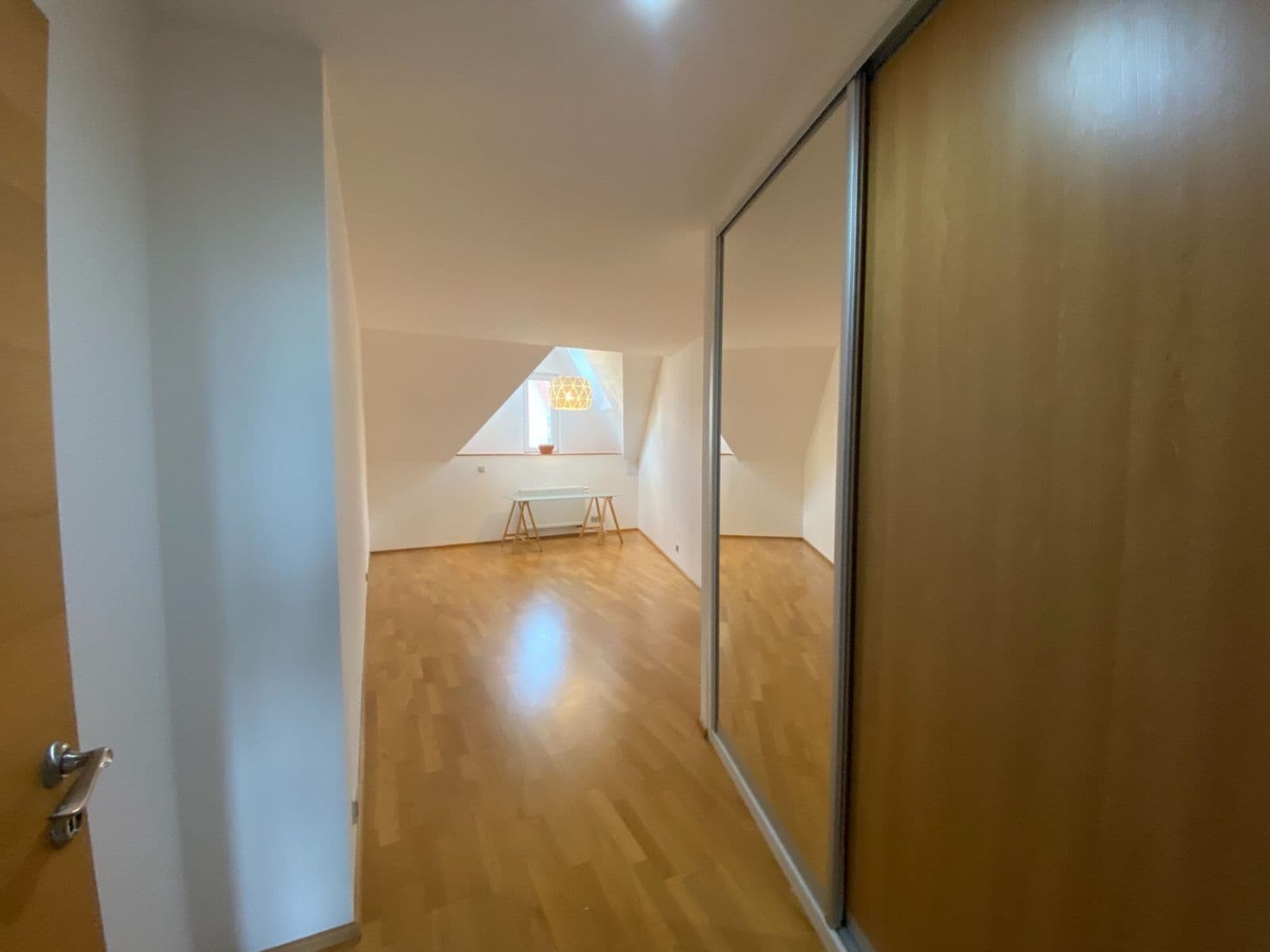 2 bedroom with open-plan kitchen flat to rent, 105 m², Sokolovská, Prague, Prague 2 bedroom with open-plan kitchen flat to rent, 105 m², Sokolovská, Prague, Prague