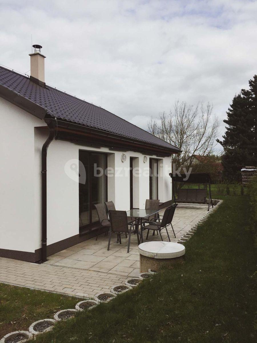 recreational property to rent, 0 m², Bobrová, Vysočina Region