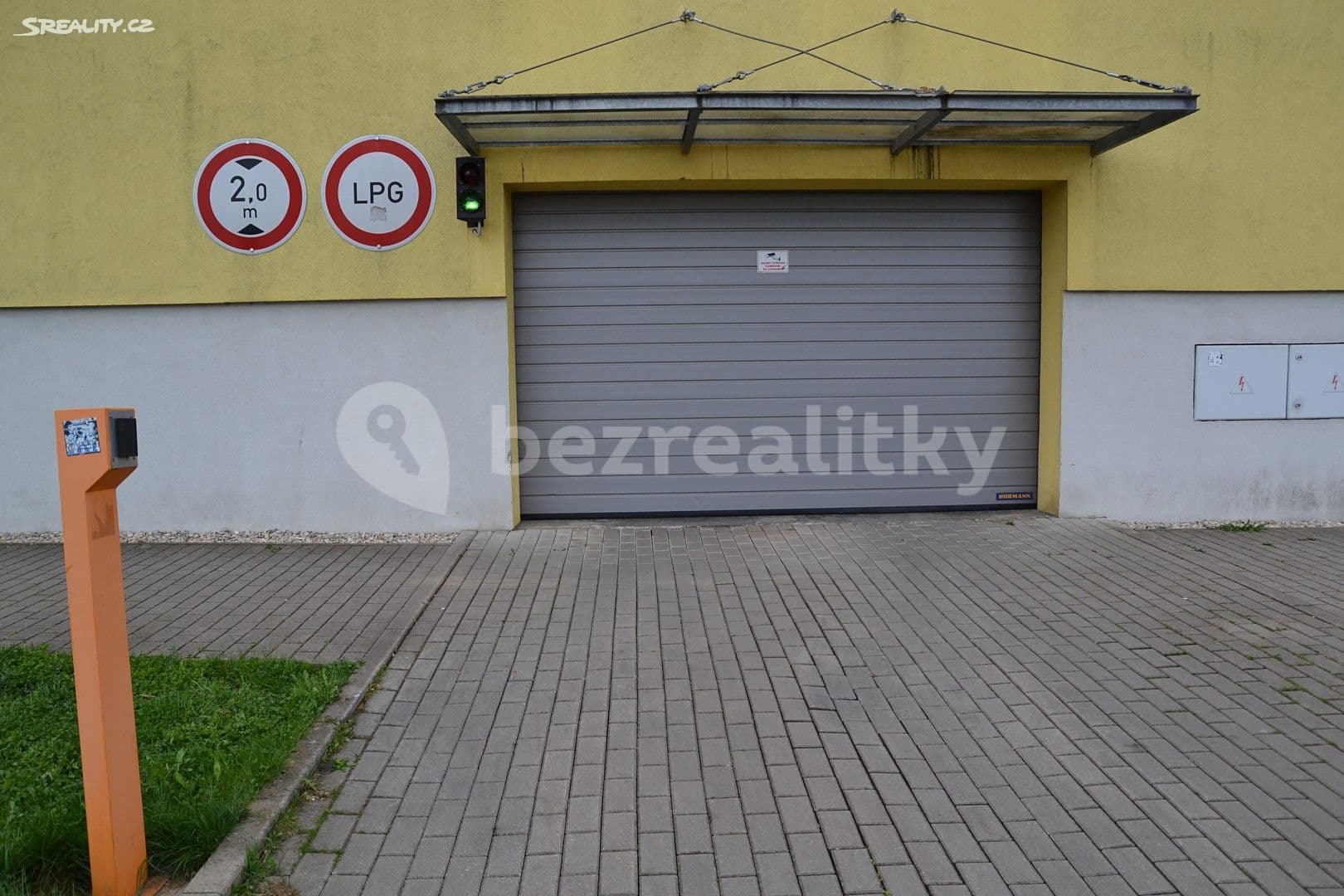 garage to rent, 15 m², Mladých Běchovic, Prague, Prague garage to rent, 15 m², Mladých Běchovic, Prague, Prague