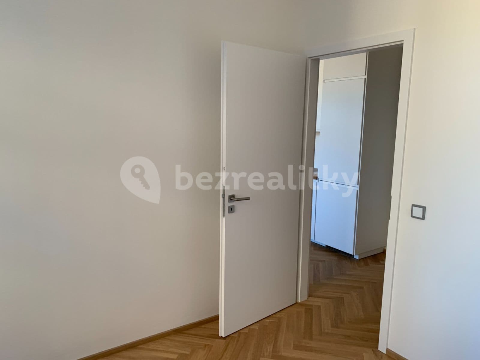 1 bedroom with open-plan kitchen flat to rent, 48 m², Na Poříčním právu, Prague, Prague 1 bedroom with open-plan kitchen flat to rent, 48 m², Na Poříčním právu, Prague, Prague