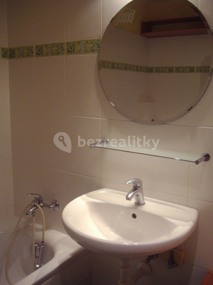 1 bedroom with open-plan kitchen flat to rent, 46 m², Kmochova, Hostivice, Středočeský Region 1 bedroom with open-plan kitchen flat to rent, 46 m², Kmochova, Hostivice, Středočeský Region