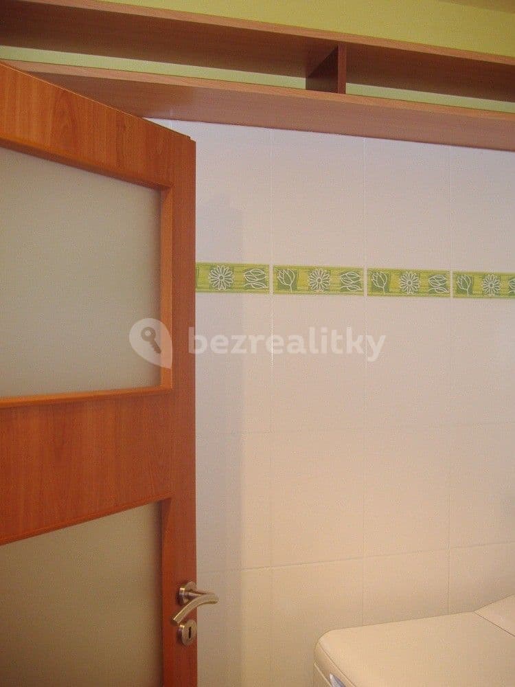 1 bedroom with open-plan kitchen flat to rent, 46 m², Kmochova, Hostivice, Středočeský Region 1 bedroom with open-plan kitchen flat to rent, 46 m², Kmochova, Hostivice, Středočeský Region