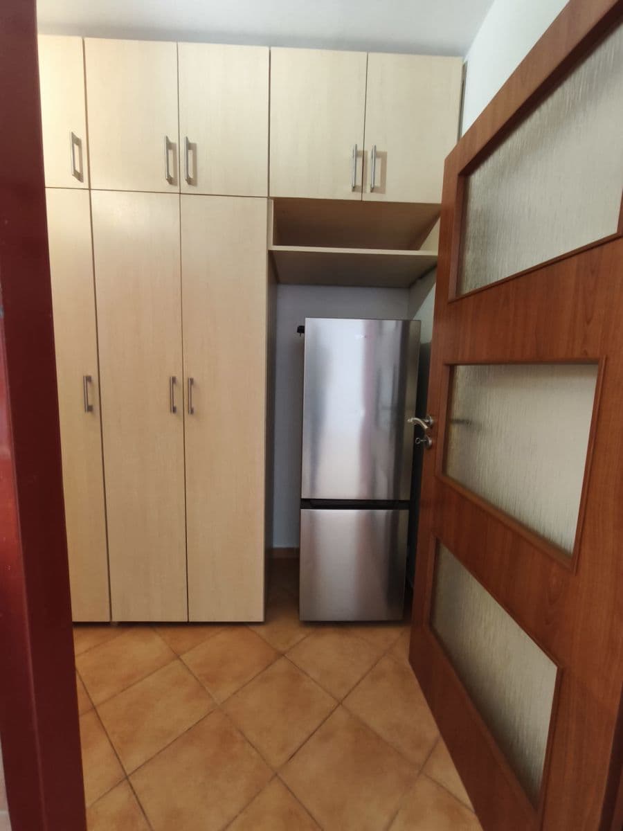 1 bedroom with open-plan kitchen flat to rent, 46 m², Kmochova, Hostivice, Středočeský Region 1 bedroom with open-plan kitchen flat to rent, 46 m², Kmochova, Hostivice, Středočeský Region