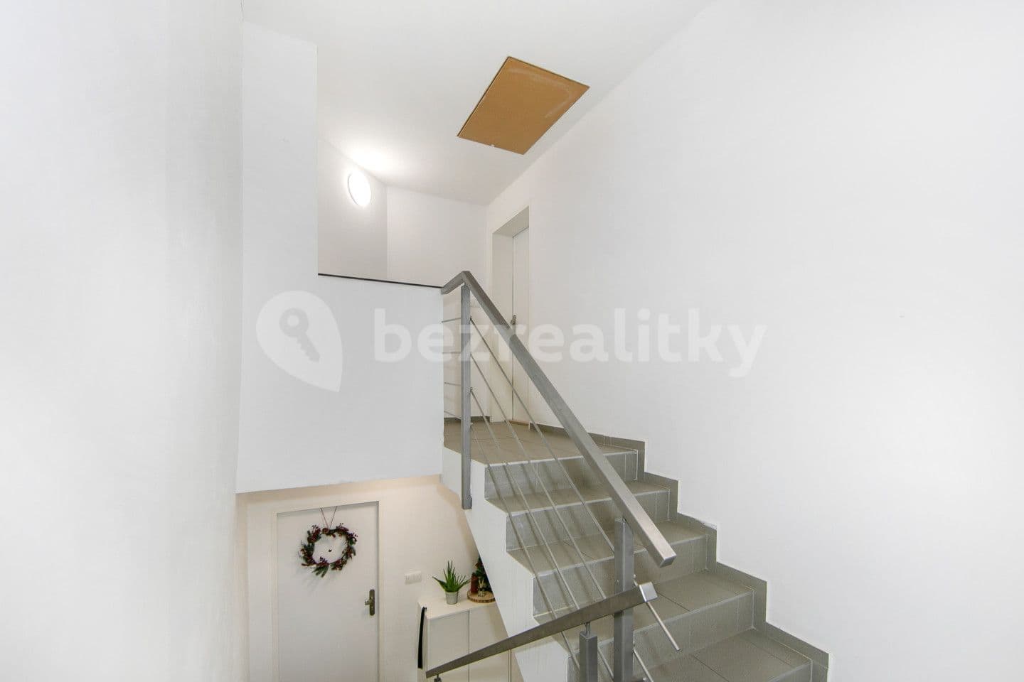 1 bedroom with open-plan kitchen flat for sale, 67 m², Plzeňská, Zruč-Senec, Plzeňský Region