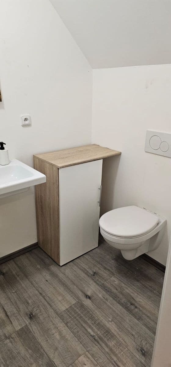 Small studio flat to rent, 25 m², Sukova, Velké Přílepy, Středočeský Region Small studio flat to rent, 25 m², Sukova, Velké Přílepy, Středočeský Region