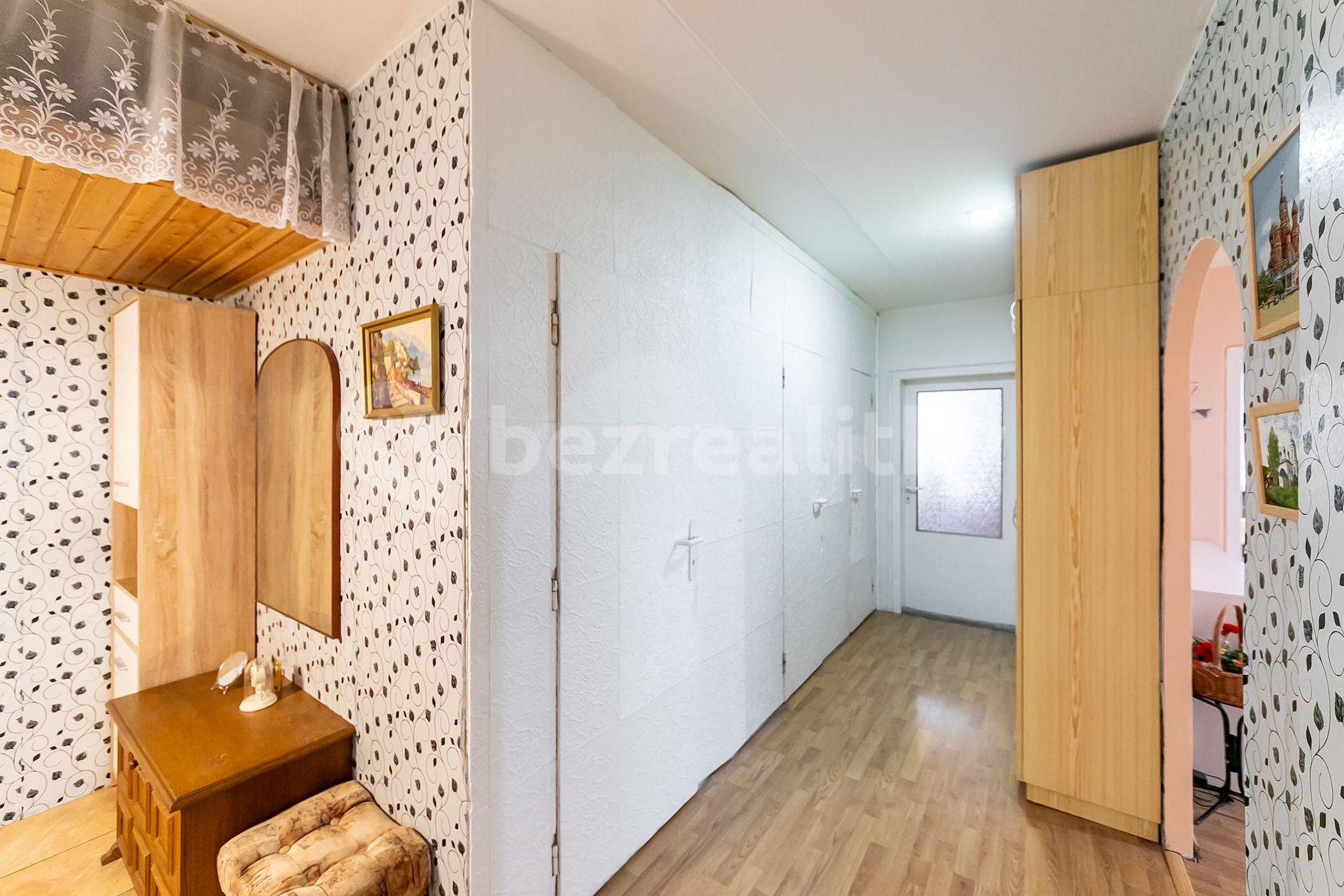 3 bedroom flat for sale, 76 m², Václava Rabase, Kladno, Středočeský Region