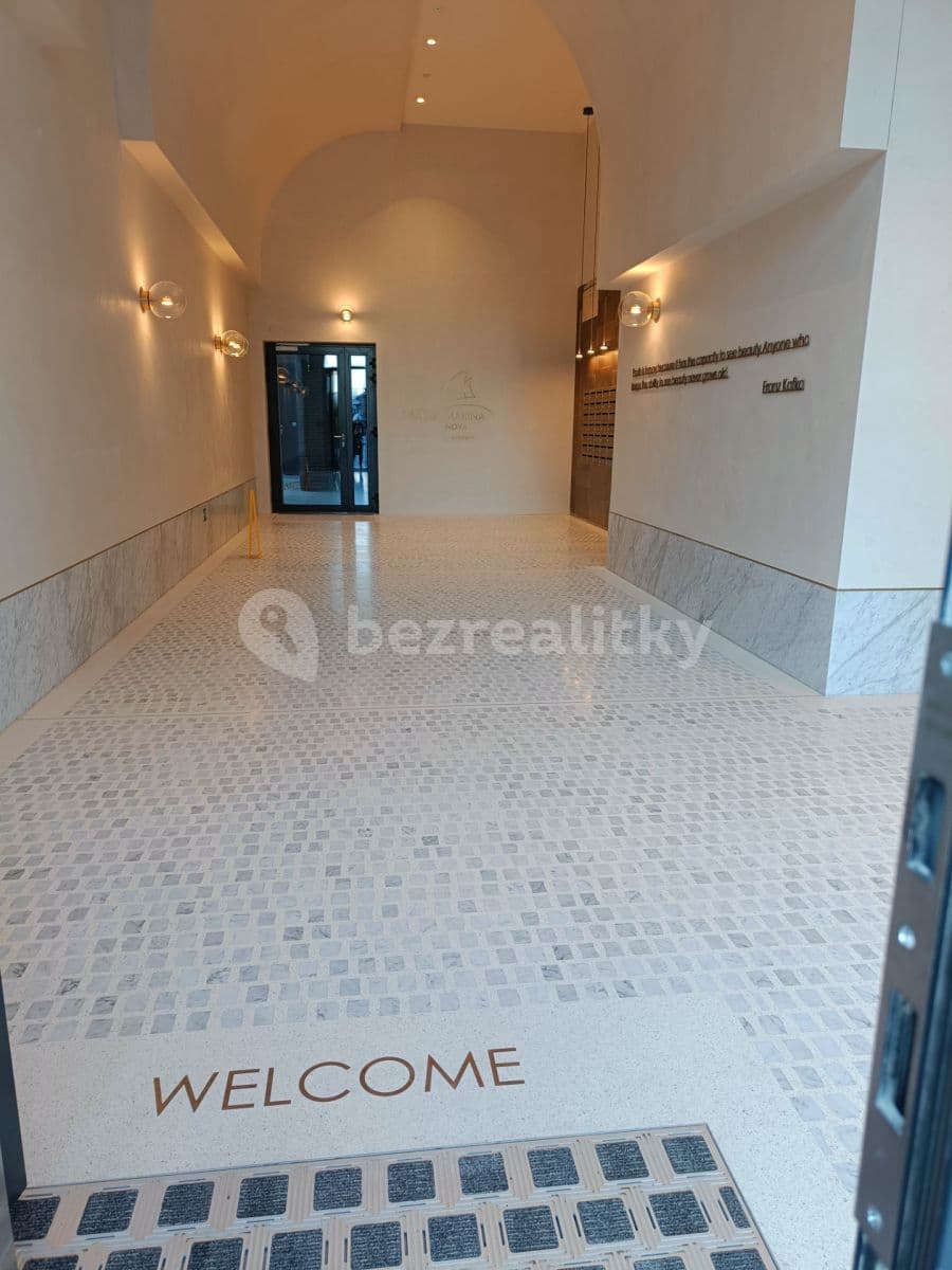 1 bedroom with open-plan kitchen flat to rent, 54 m², V Přístavu, Prague, Prague 1 bedroom with open-plan kitchen flat to rent, 54 m², V Přístavu, Prague, Prague