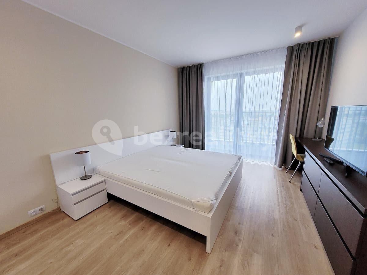 1 bedroom with open-plan kitchen flat to rent, 51 m², Mukařovského, Prague, Prague 1 bedroom with open-plan kitchen flat to rent, 51 m², Mukařovského, Prague, Prague