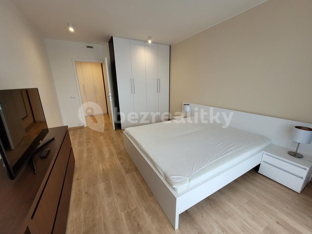 1 bedroom with open-plan kitchen flat to rent, 51 m², Mukařovského, Prague, Prague 1 bedroom with open-plan kitchen flat to rent, 51 m², Mukařovského, Prague, Prague