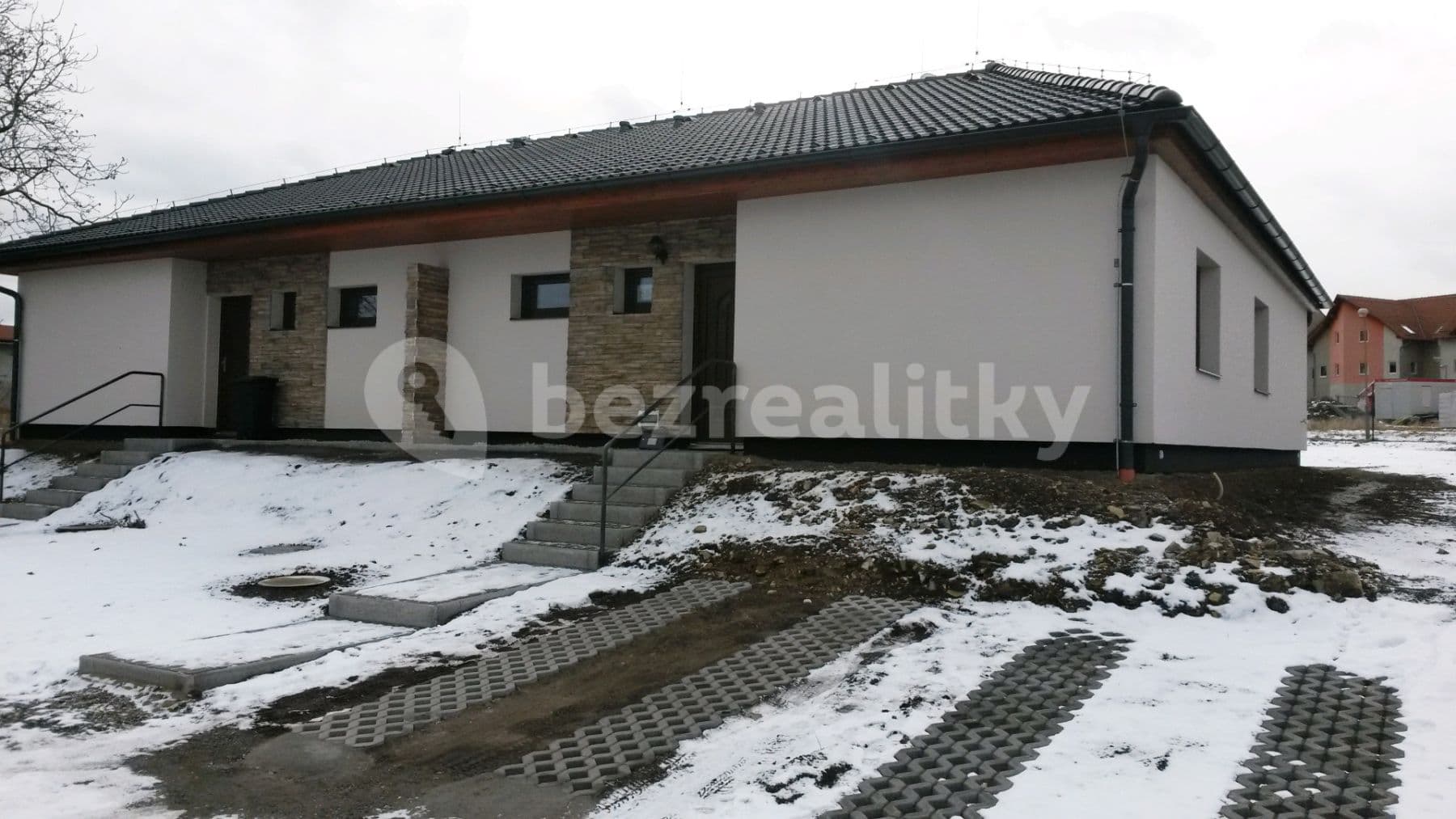 house for sale, 84 m², Hrdlívská, Smečno, Středočeský Region