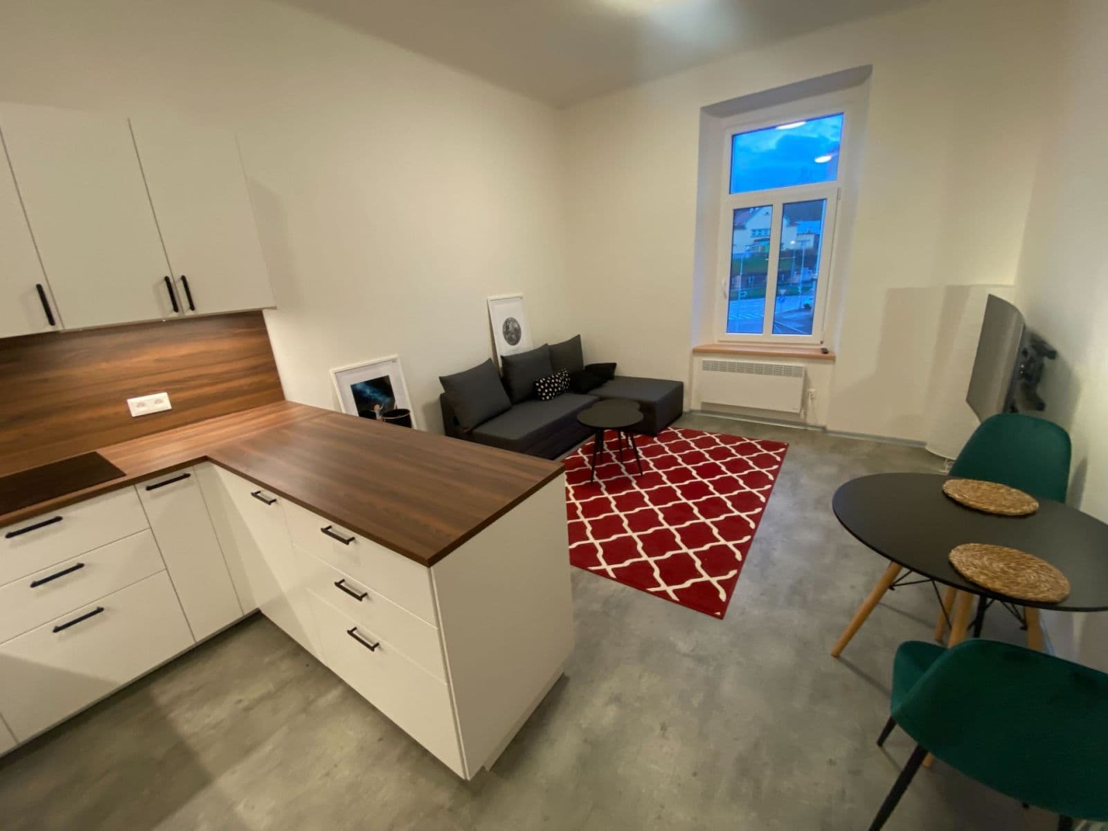 2 bedroom with open-plan kitchen flat to rent, 76 m², Spojovací, Prague, Prague 2 bedroom with open-plan kitchen flat to rent, 76 m², Spojovací, Prague, Prague