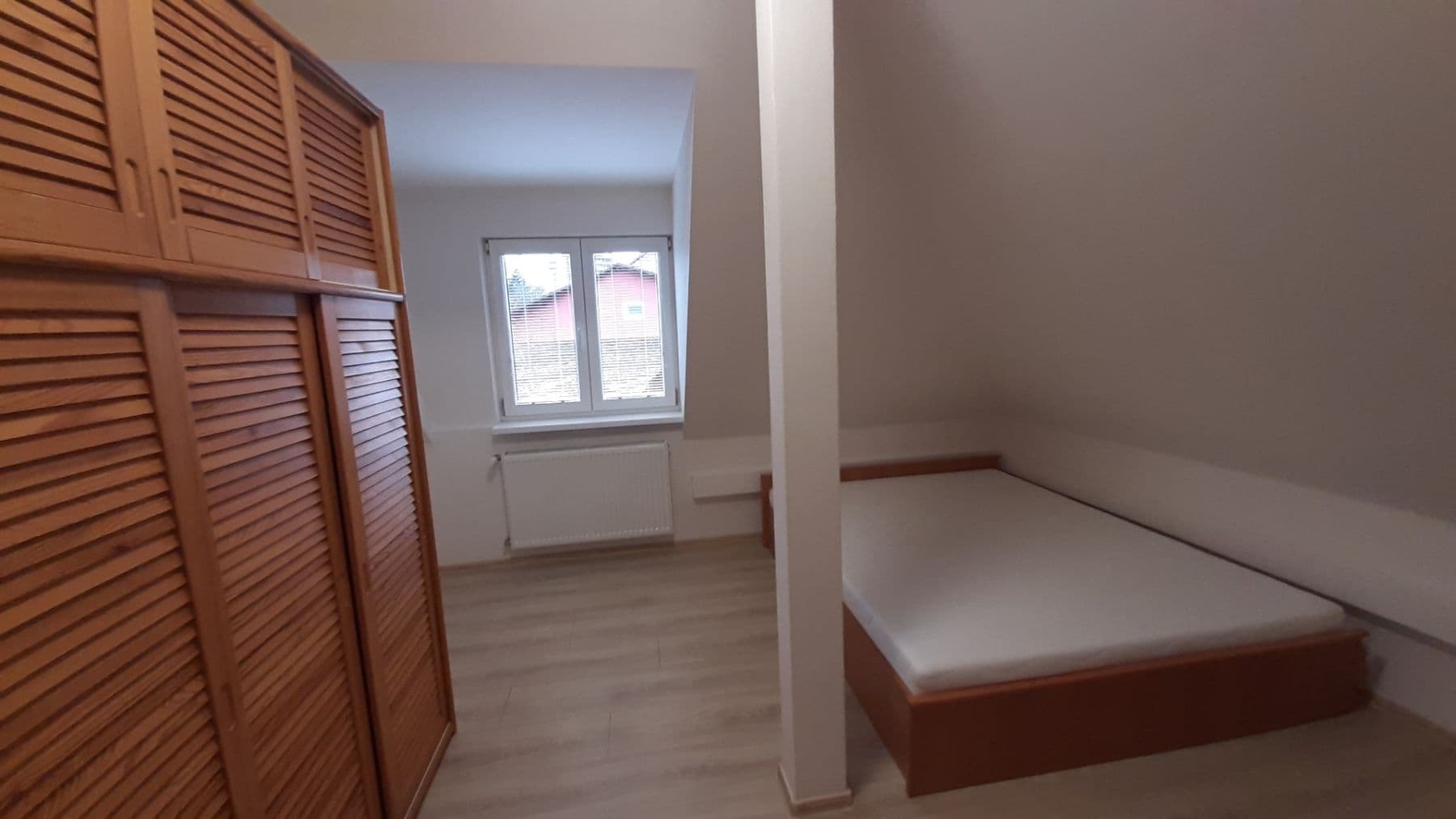 2 bedroom with open-plan kitchen flat to rent, 85 m², U Stojanu, Prague, Prague 2 bedroom with open-plan kitchen flat to rent, 85 m², U Stojanu, Prague, Prague