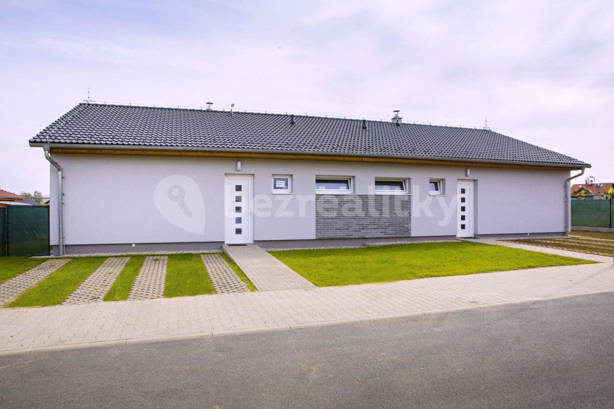 house for sale, 84 m², K Rokli, Kamenné Žehrovice, Středočeský Region