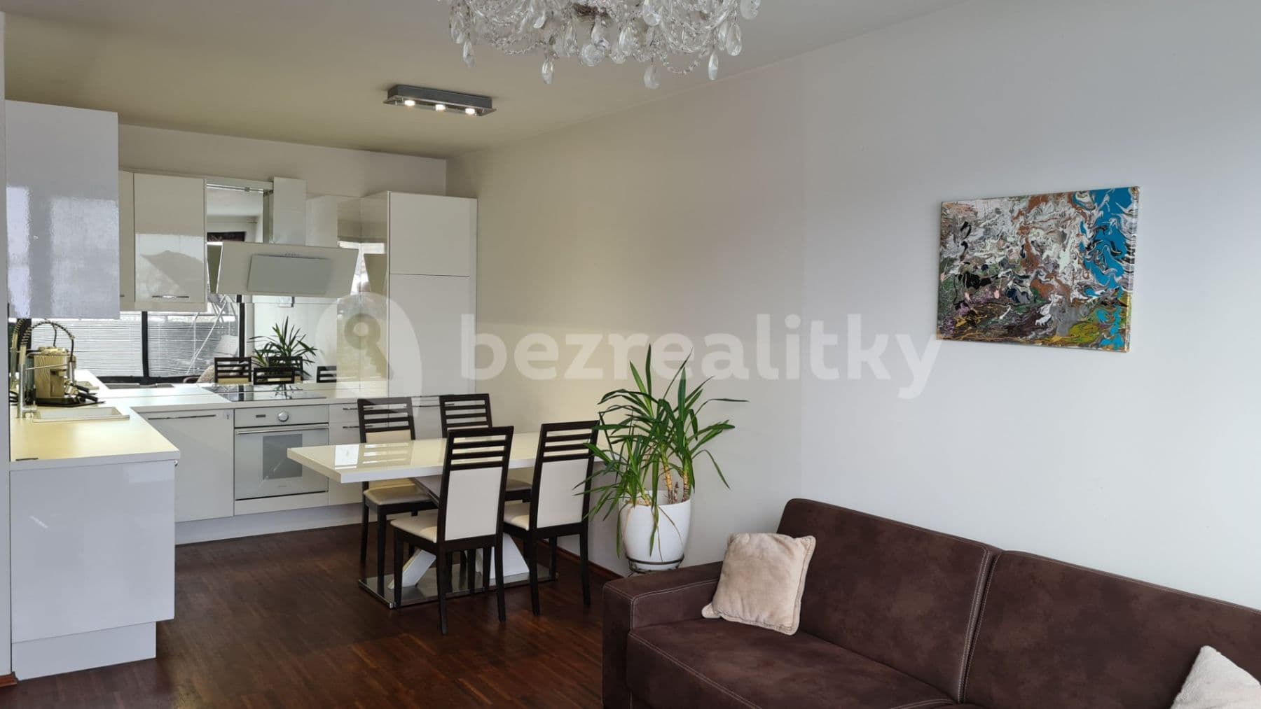 1 bedroom with open-plan kitchen flat to rent, 50 m², Jeremiášova, Prague, Prague 1 bedroom with open-plan kitchen flat to rent, 50 m², Jeremiášova, Prague, Prague