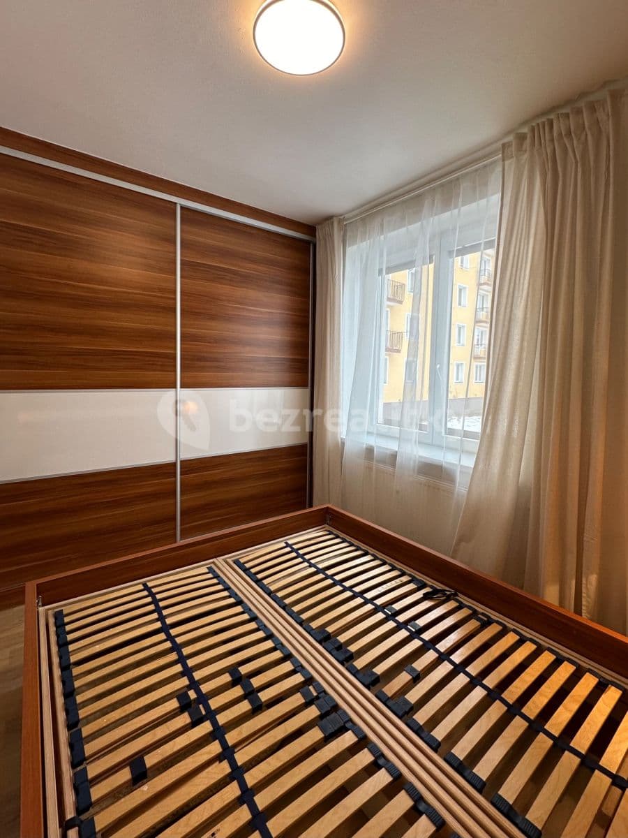 1 bedroom with open-plan kitchen flat to rent, 42 m², Legionářů, Příbram, Středočeský Region 1 bedroom with open-plan kitchen flat to rent, 42 m², Legionářů, Příbram, Středočeský Region