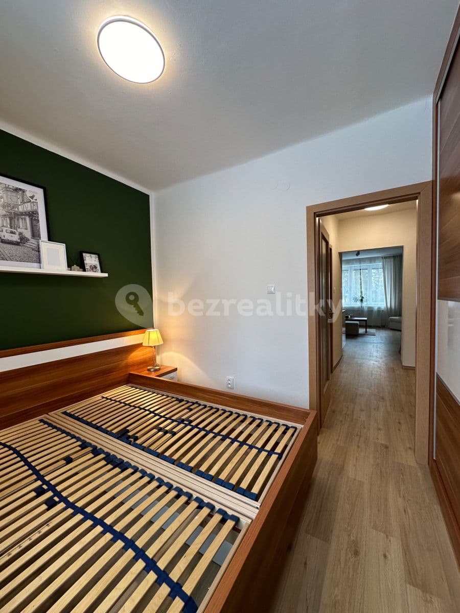 1 bedroom with open-plan kitchen flat to rent, 42 m², Legionářů, Příbram, Středočeský Region 1 bedroom with open-plan kitchen flat to rent, 42 m², Legionářů, Příbram, Středočeský Region