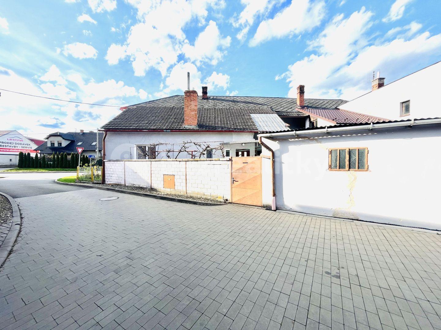 house for sale, 81 m², Bílovice, Zlínský Region