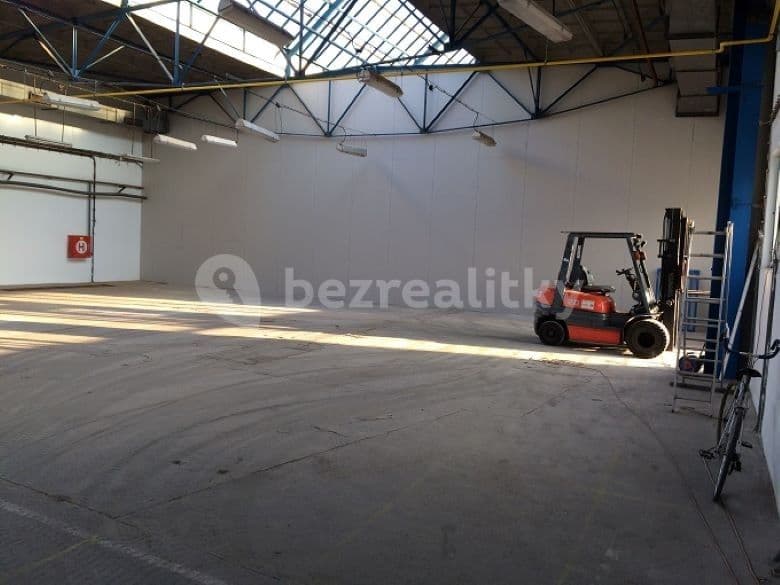 non-residential property to rent, 384 m², Hlinská, České Budějovice, Jihočeský Region non-residential property to rent, 384 m², Hlinská, České Budějovice, Jihočeský Region