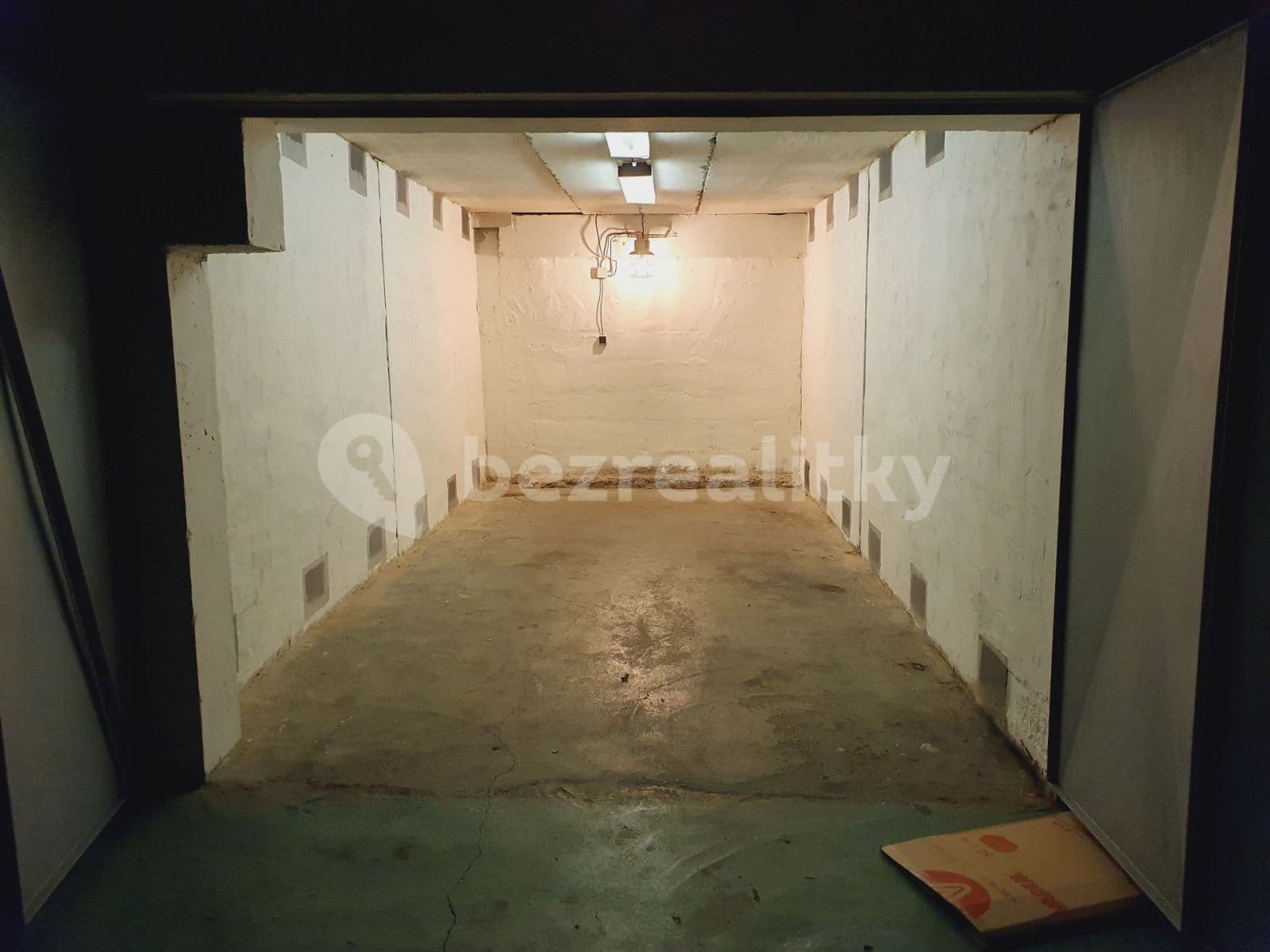 garage to rent, 18 m², Písečná, Prague, Prague garage to rent, 18 m², Písečná, Prague, Prague