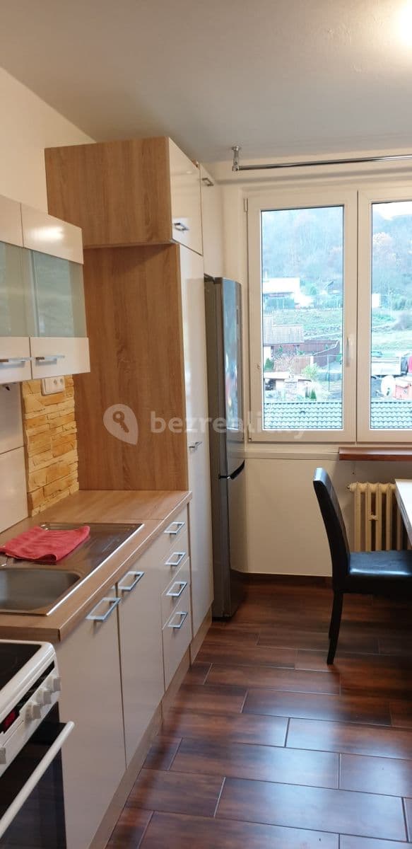 1 bedroom flat to rent, 37 m², Bratří Čapků, Ústí nad Labem, Ústecký Region 1 bedroom flat to rent, 37 m², Bratří Čapků, Ústí nad Labem, Ústecký Region