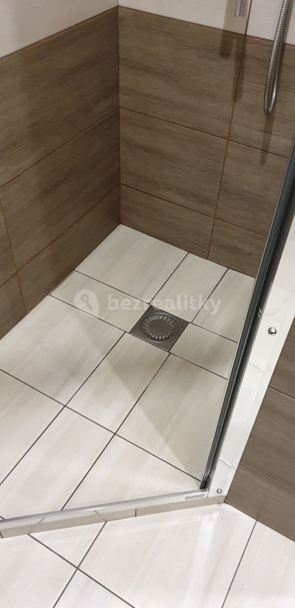 1 bedroom flat to rent, 37 m², Bratří Čapků, Ústí nad Labem, Ústecký Region 1 bedroom flat to rent, 37 m², Bratří Čapků, Ústí nad Labem, Ústecký Region