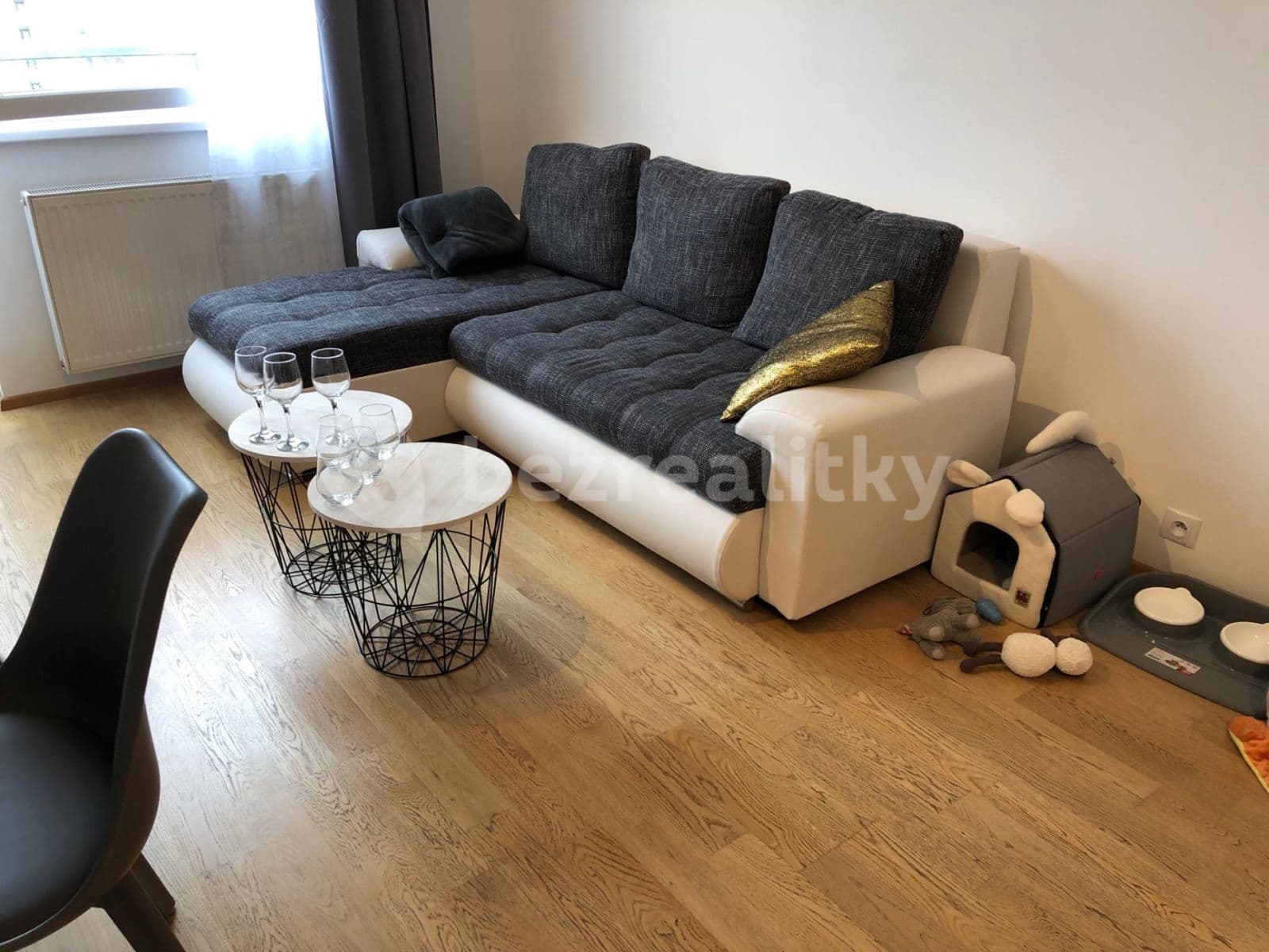 1 bedroom with open-plan kitchen flat to rent, 58 m², Matějkova, Prague, Prague 1 bedroom with open-plan kitchen flat to rent, 58 m², Matějkova, Prague, Prague