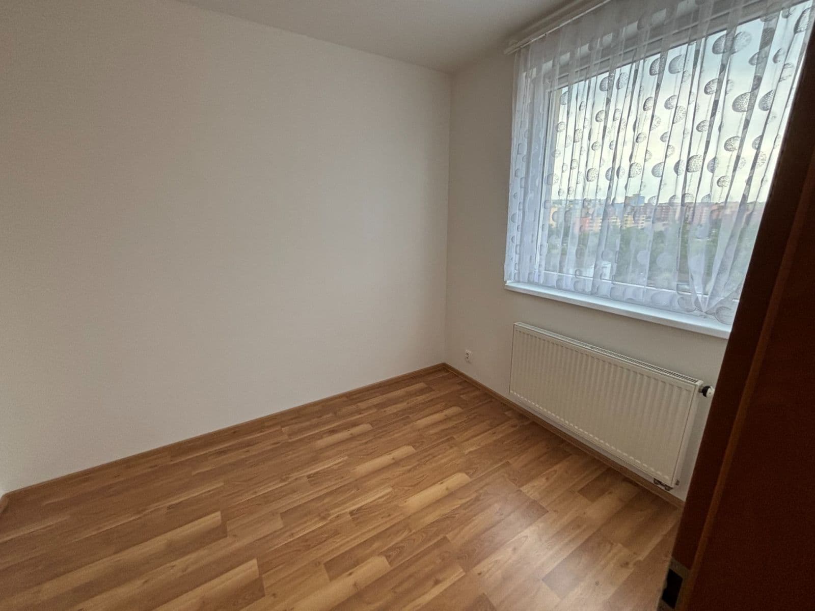 1 bedroom with open-plan kitchen flat to rent, 37 m², Rudolfa Holeky, Prague, Prague 1 bedroom with open-plan kitchen flat to rent, 37 m², Rudolfa Holeky, Prague, Prague