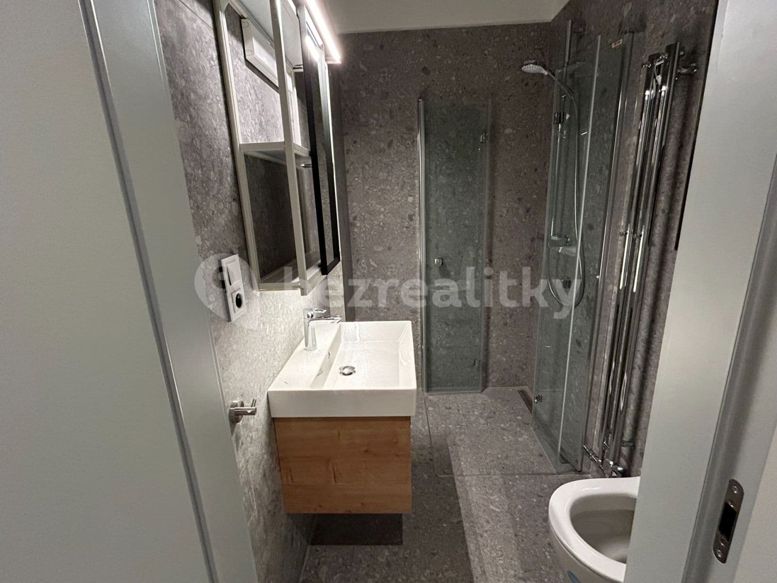 Studio flat to rent, 35 m², Božkova, Prague, Prague Studio flat to rent, 35 m², Božkova, Prague, Prague