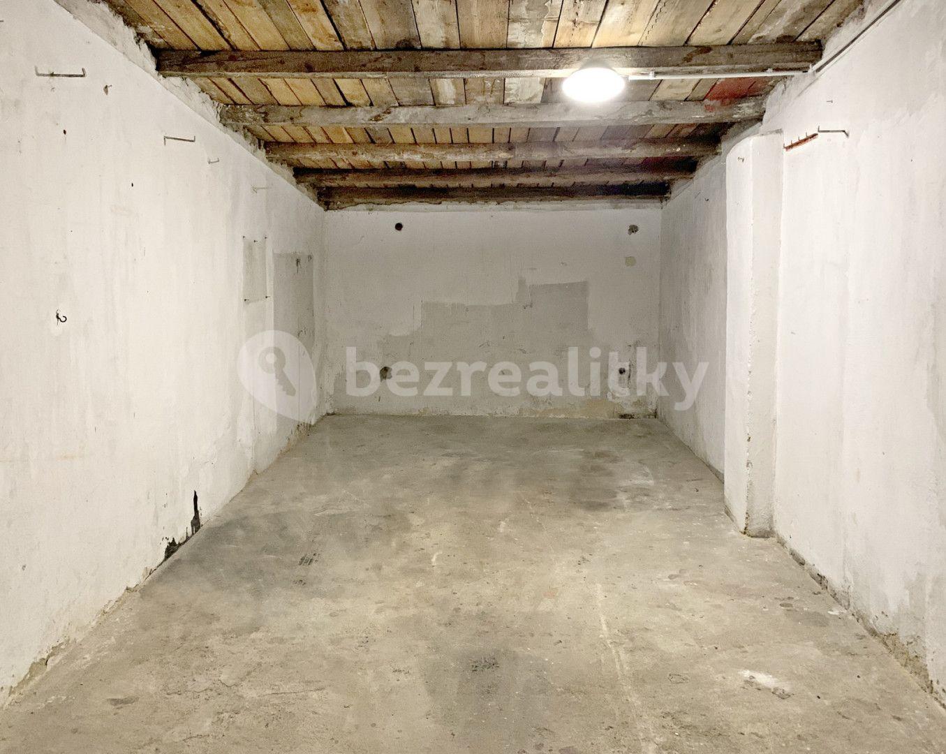 garage for sale, 20 m², Česká Lípa, Liberecký Region