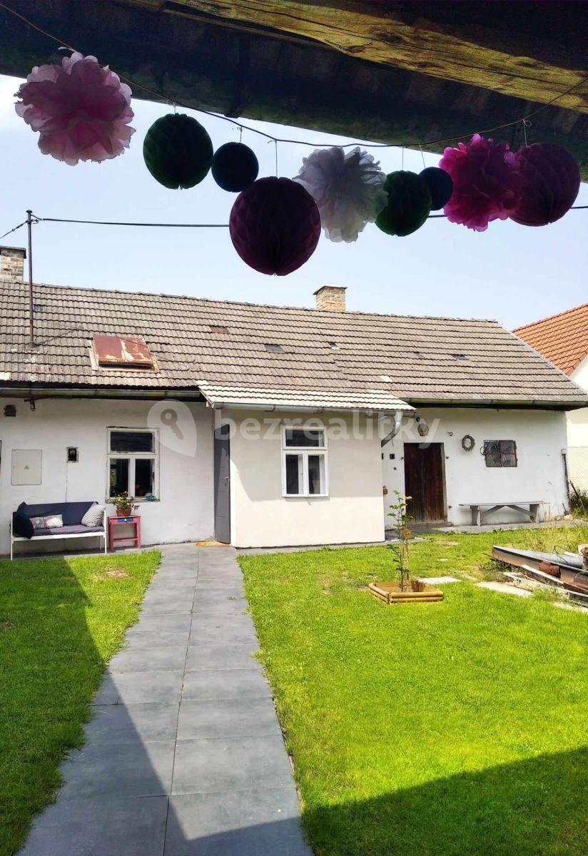 house for sale, 120 m², Jílovice, Jihočeský Region