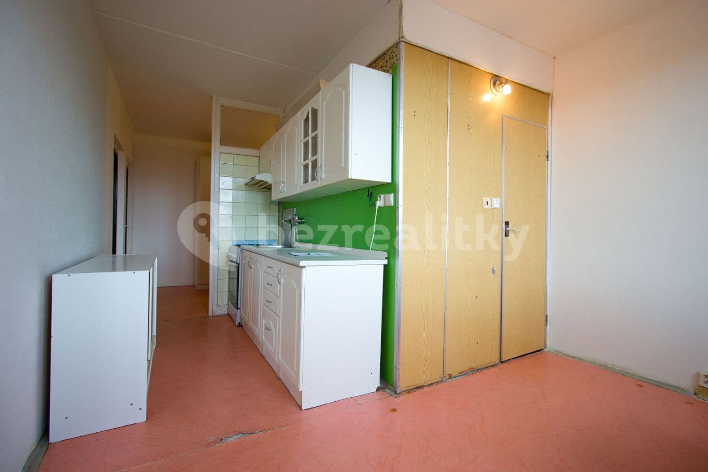 3 bedroom flat for sale, 61 m², Svatováclavská, Žatec, Ústecký Region
