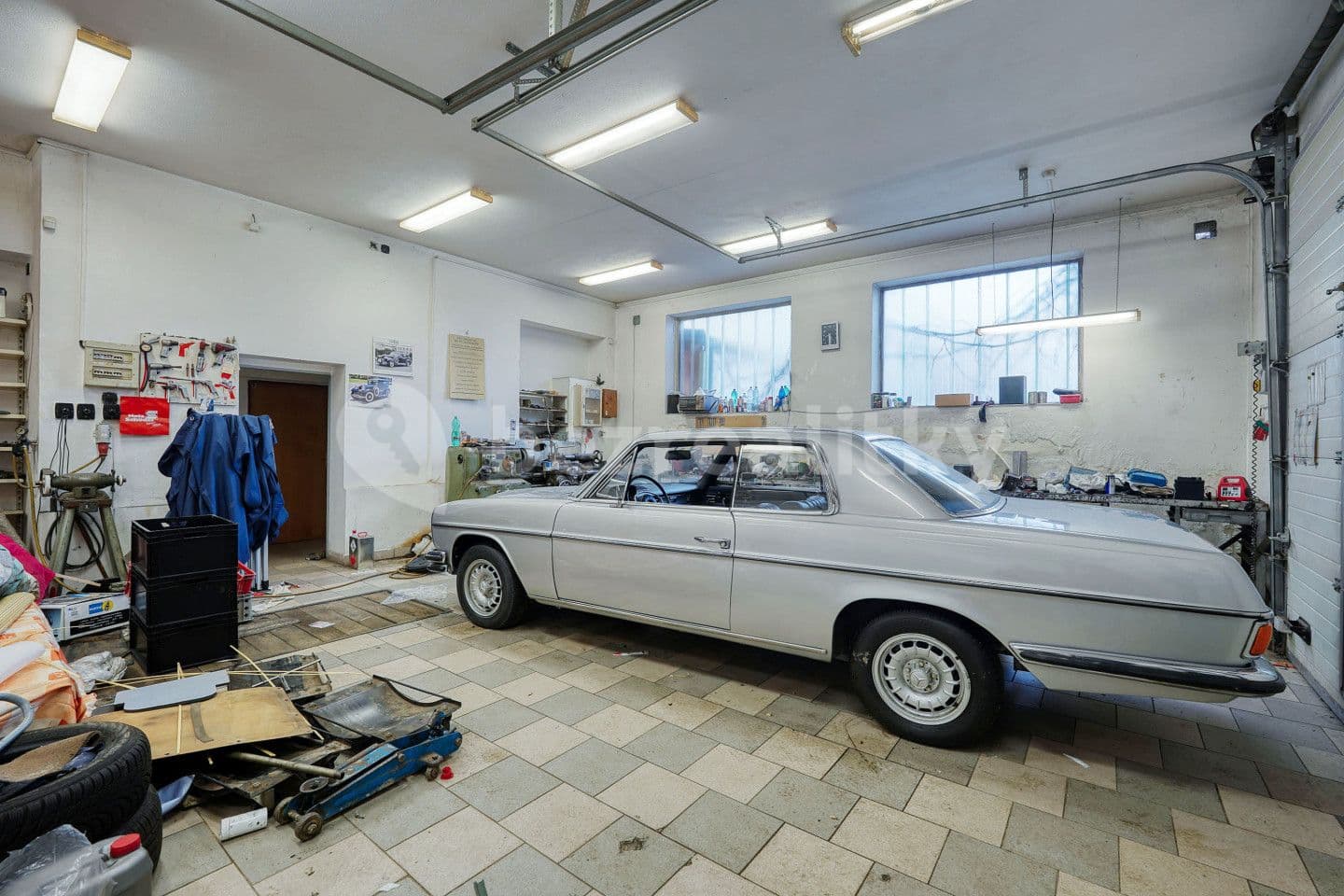 garage for sale, 80 m², Boettingerova, Plzeň, Plzeňský Region