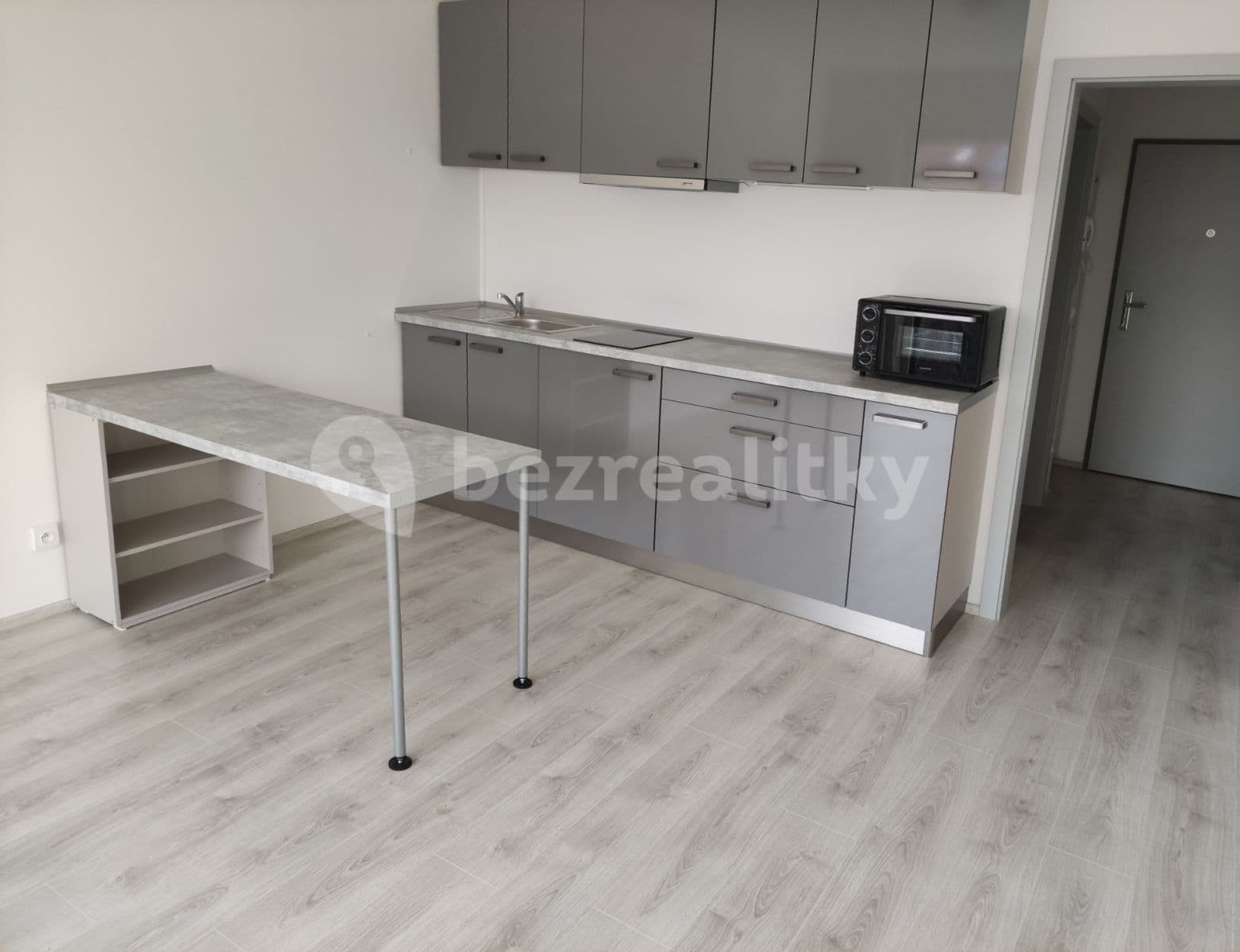 Studio flat to rent, 30 m², Edmunda Husserla, Olomouc, Olomoucký Region Studio flat to rent, 30 m², Edmunda Husserla, Olomouc, Olomoucký Region