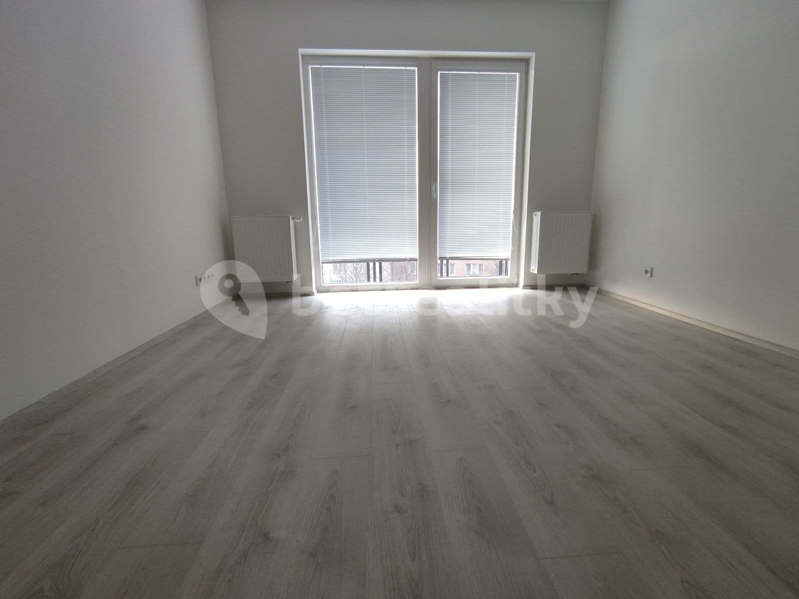 Studio flat to rent, 30 m², Edmunda Husserla, Olomouc, Olomoucký Region Studio flat to rent, 30 m², Edmunda Husserla, Olomouc, Olomoucký Region